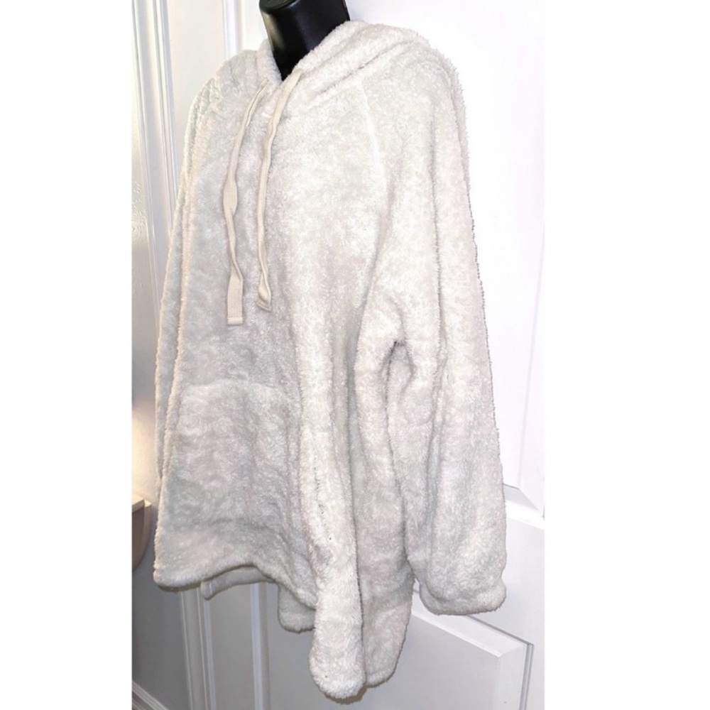 Zenana Outfitters white/cream soft fleece pullover - Picture 3 of 5
